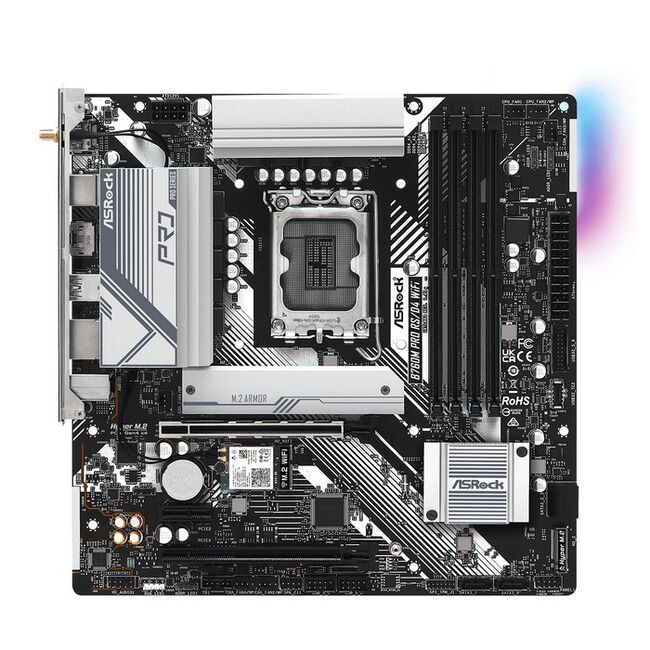 11世代Core i7+B560Mマザーボード他セット 薄暗い