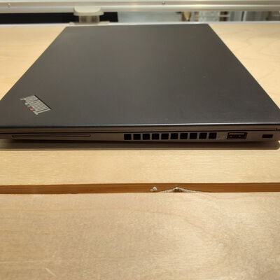 【鹿児島店】中古  LENOVO ThinkPad X13 (AMD Ryzen 5 Pro 4650U 2.10GHz/32GB/SSD256GB/-/オンボード/13.3/1920x1080/Wi-Fi/WEBCAM/W11P/Microsoft Office Home and Business 2024) 184183 