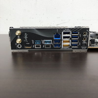 【長野稲里店】中古  ASRock Z890 LiveMixer WiFi (Z890 1851 ATX DDR5) 172167 
