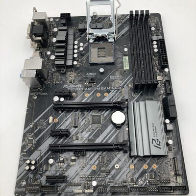【神戸・三宮店】中古  ASRock Z390 Phantom Gaming 4 (Z390 1151 ATX DDR4) 138883 