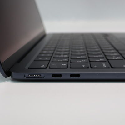 【札幌店】中古  Apple MacBook Air Early 2025 (M4/16GB/256GB/WLAN/13.6WQHD/) 4760001211 
