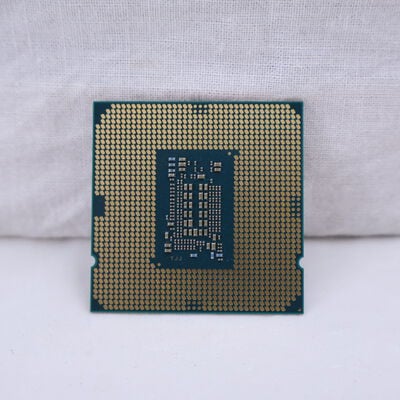 【通販センター】中古  INTEL Core i3 10105 (1200/3.7G/6M/C4/T8) 145174 