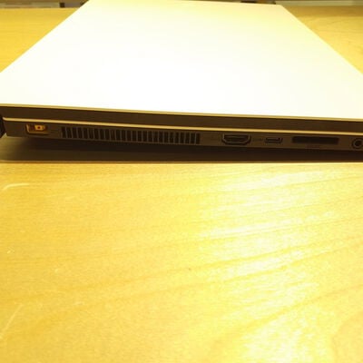 【鹿児島店】中古  NEC LAVIE Direct NEXT（2018年夏モデル）(i7-8550U/8GB/SSD500GB/W11H) 4700000879 