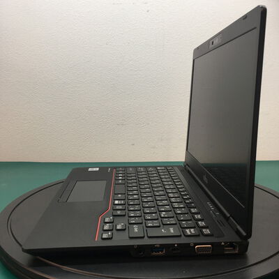 【佐賀南部バイパス店】中古  FUJITSU FMVU31024(i5-10310U/8GB/SSD256GB/W11P) 5250001674 