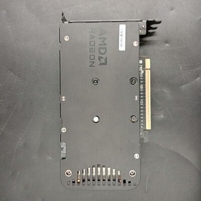 【大須店】中古  玄人志向 RD-RX9060XT-E8GB/DF (RX9060XT 8G) 179894 