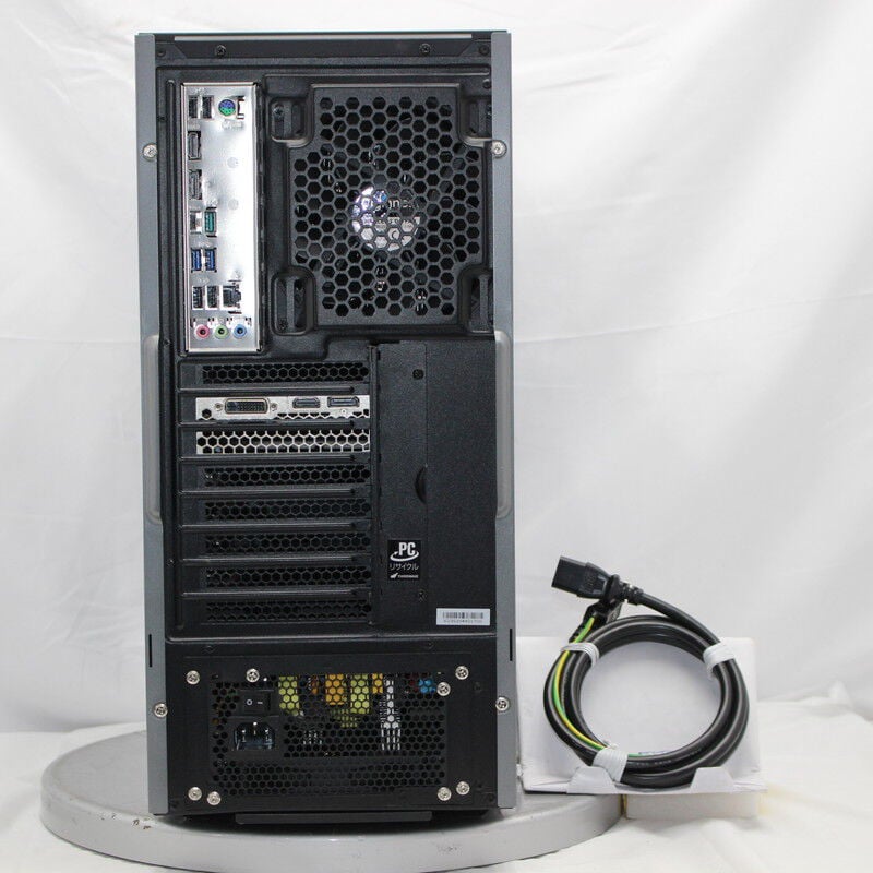 中古 THIRDWAVE GALLERIA SK(Intel Core i7 10700/16GB DDR4 (PC4