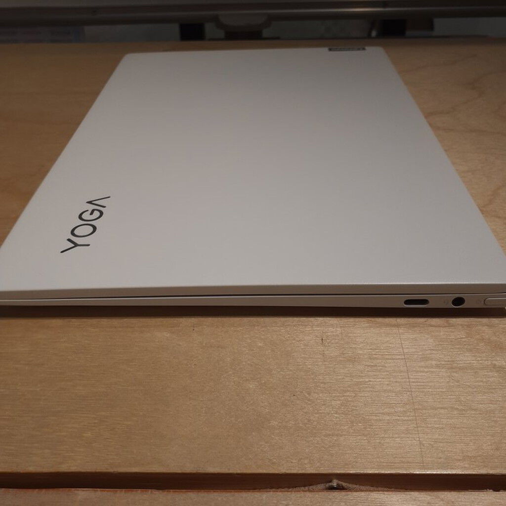 Lenovo Yoga Slim 7i Carbon ジャンク 中古 Lenovo YOGA Slim 7i Carbon(i7-1165G7/8GB/SSD500GB/W11H