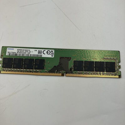 【なんば店】中古  Samsung M378A2G43AB3-CWE(DDR4 PC4-25600 16GB) 147975 