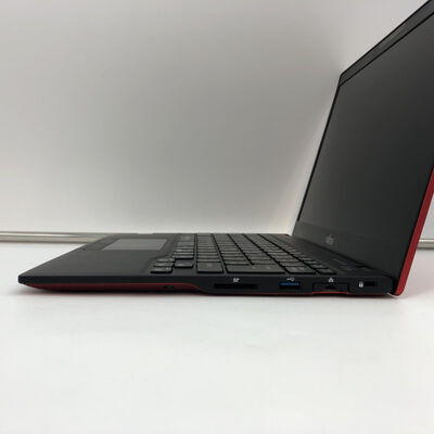 【福井日之出店】中古  FHJITSU LIFEBOOK UH90/D3(i7-8565U/8GB/SSD256GB/W11H) 5200001053 