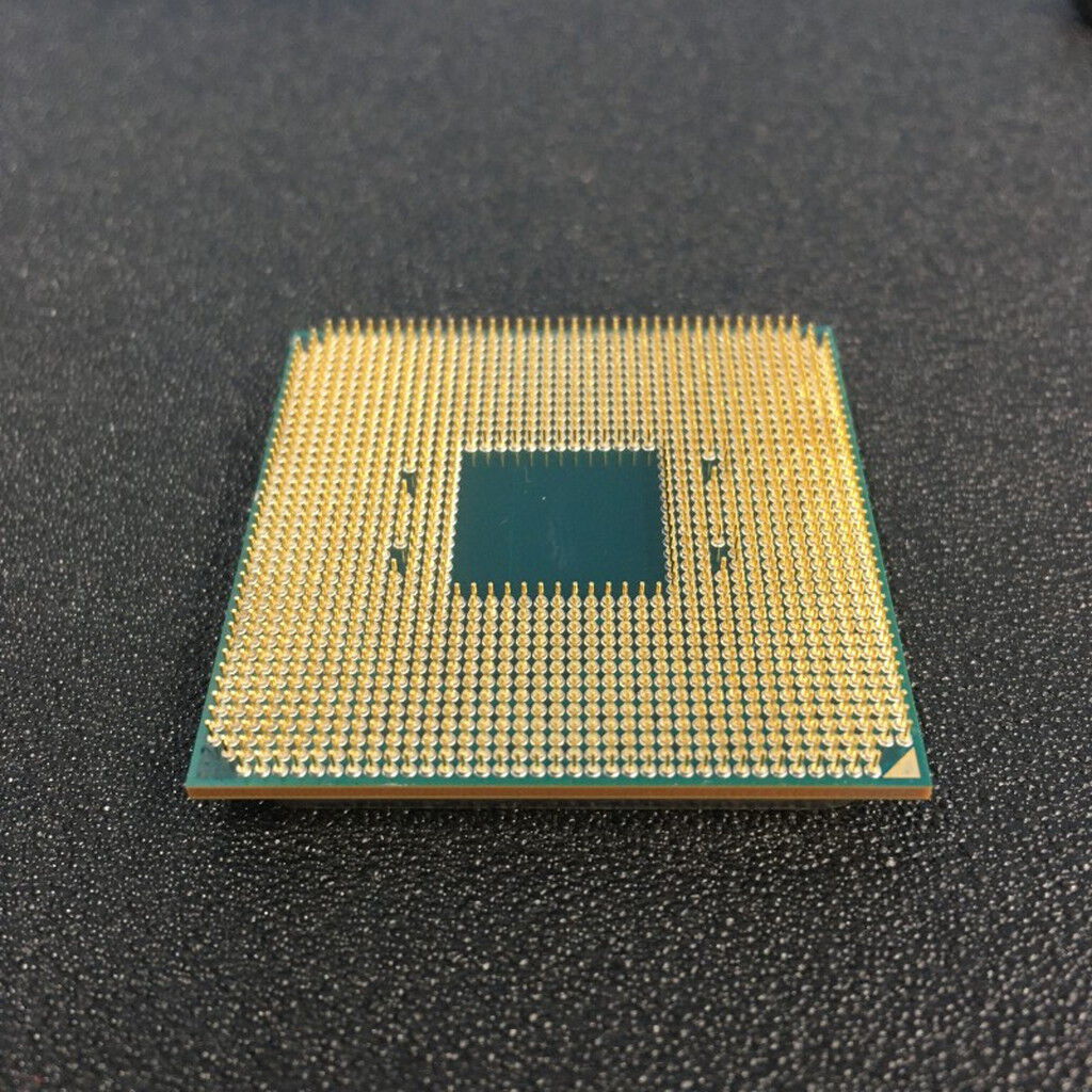 中古 AMD Ryzen 5 5600X (AM4/3.7/35M/C6/T12/65W) 143916 （368068