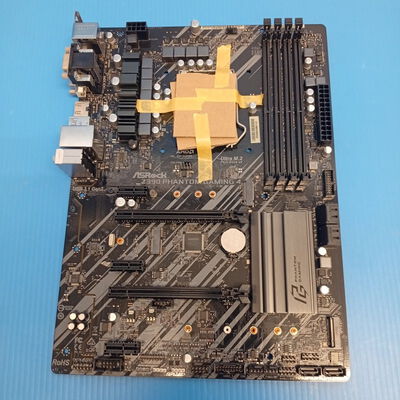 【大須店】中古  ASRock Z390 Phantom Gaming 4 (Z390 1151 ATX DDR4) 138883 