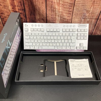 【富士青葉店】中古  Logicool G913 TKL LIGHTSPEED TCWH 5070002022 