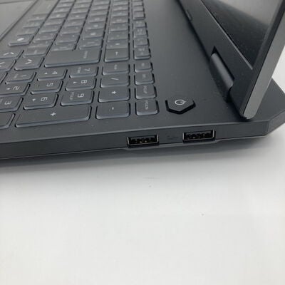 【神戸・三宮店】中古  ASUS TUF GAMING A16(Ryzen 9 8940HX/32GB/SSD1TB/RTX5070/W11H) 3430006377 