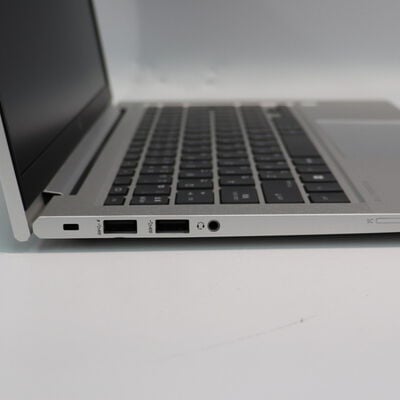 【札幌店】中古  HP EliteBook 830 G8 MSO (Intel Core i5 1145G7 2.6GHz/16GB/SSD256GB/-/オンボード/13.3/1920x1080/Wi-Fi/WEBCAM/W11P/Microsoft Office Home and Business 2024) 190063 