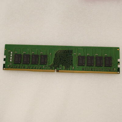 【通販センター】中古  PC4-21300 16GB デスクトップ用(DDR4-2666) 135638 