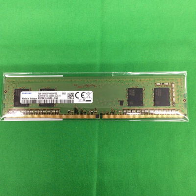 【川崎店】中古  PC4-25600 8GB デスクトップ用(DDR4-3200) 140727 