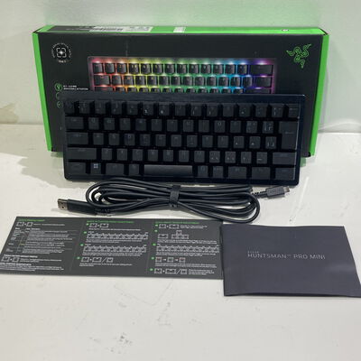 【浦添城間店(沖縄)】中古  Razer Huntsman V3 Pro Mini JP RZ03-04991300-R3J1 [ブラック] 4780001644 