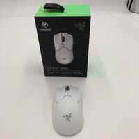 中古  Razer Viper V2 Pro (White Edition) 4580001225【在庫処分!】 