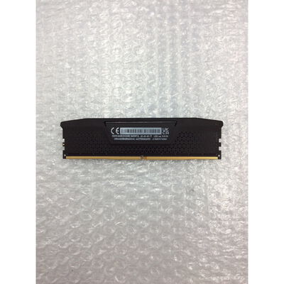 【座間相武台】中古  PC5-44800 32GB デスクトップ用(DDR5-5600) 149157 