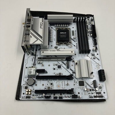 【なんば店】中古  ASRock B760 Pro RS WiFi White (B760 1700 ATX DDR5) 3280022057 