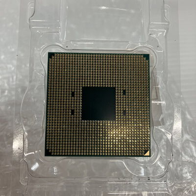 【秋葉原本店】中古  AMD Ryzen 5 3600XT (AM4/3.8/35M/C6/T12/95W) 143146 