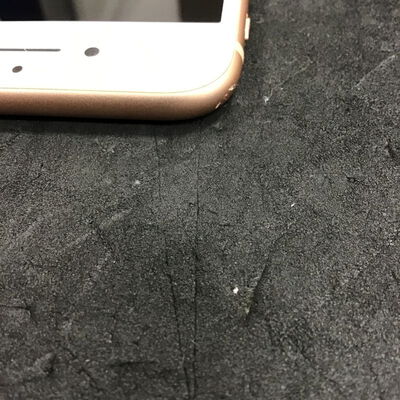 【静岡東瀬名店】中古  【au】 iPhone8 4.7インチ 64GB (ゴールド)  MQ7A2J/A 135668 