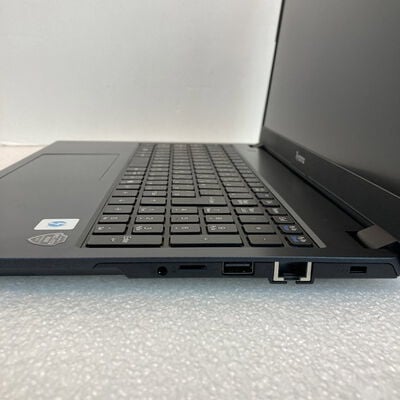 【京都店】中古  iiyama LEVEL&infin; ILeNEi-15FH129-i7-UXSXB (Core i7-1355U/16GB/SSD512GB/なし/オンボード/15.6/1920x1080/W11H) 3180006822 