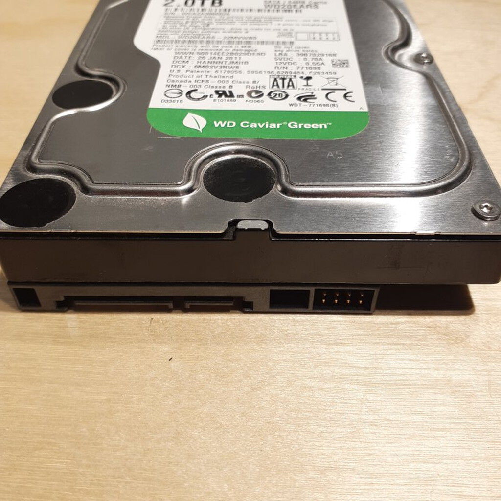 【中古3＋新品1・初期化済み】3.5インチHDD2TBｘ4台（WD20EARS） 中古 W.D WD20EARS (2TB 64MB 3.5ｲﾝﾁ SATA) 115019 （361529