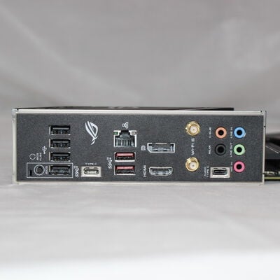中古  ASUS ROG STRIX B550-E GAMING (B550 AM4 ATX DDR4) 142906 