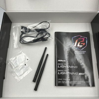 【新潟店】中古  ASRock B650 PG Lightning WiFi (B650 AM5 ATX DDR5) 3290006839 