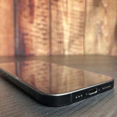 【富士青葉店】中古  【docomo版SIMフリー】Apple iPhone15 無印 128GB ブラック MTMH3J/A 161068 