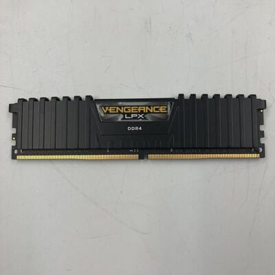 【なんば店】中古  PC4-19200 8GB デスクトップ用(DDR4-2400) 126163 
