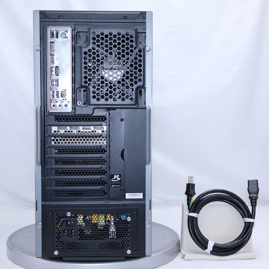 中古 THIRDWAVE GALLERIA SK(Intel Core i7 10700/32GB DDR4 (PC4
