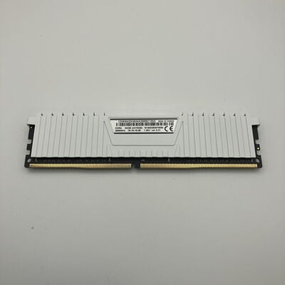 【秋葉原本店】中古  PC4-21300 16GB デスクトップ用 135638 
