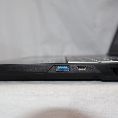 【通販センター】中古  THIRDWAVE GALLERIA RL7C-R56-5N(Intel Core i7 14650HX/32GB DDR5 (PC5)/SSD1TB/なし/NVIDIA GeForce RTX 5060 Laptop GPU 8GB/16/1920x1080/Wi-Fi/W11H64 MAR) 201365 