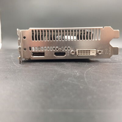 【大須店】中古  玄人志向 RD-RX560-E4GB 3480034859 
