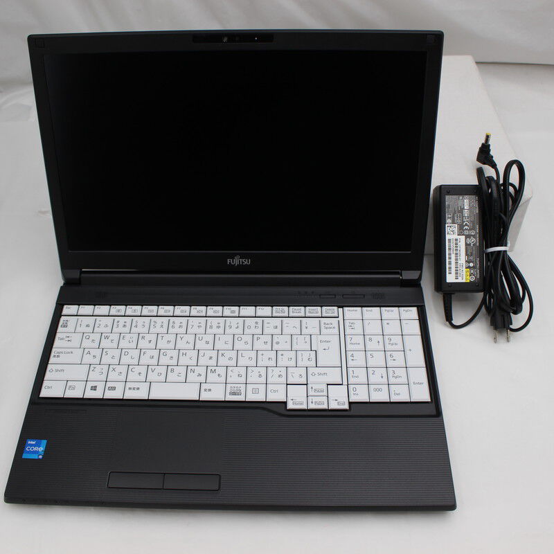 中古 FUJITSU LIFEBOOK A5511/G(Intel Core i5 1145G7 2.60GHz/16GB
