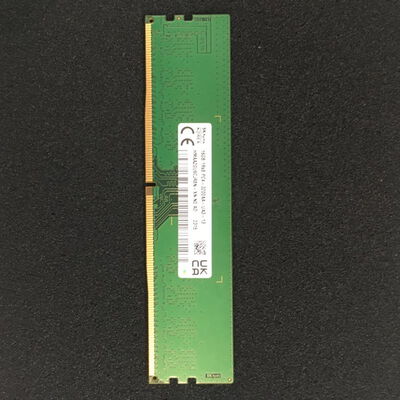 【博多店】中古  PC4-25600 16GB デスクトップ用(DDR4-3200) 140728 