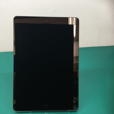 【佐賀南部バイパス店】中古  Apple iPad 10.2インチ (第8世代/2020) Wi-Fi 32GB スペースグレイ MYL92J/A 143620 