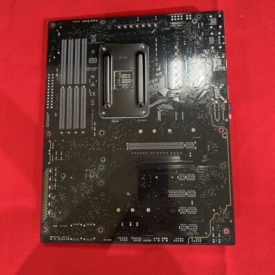 【静岡東瀬名店】中古  ASUS TUF GAMING X570-PLUS (X570 AM4 ATX DDR4) 140041 