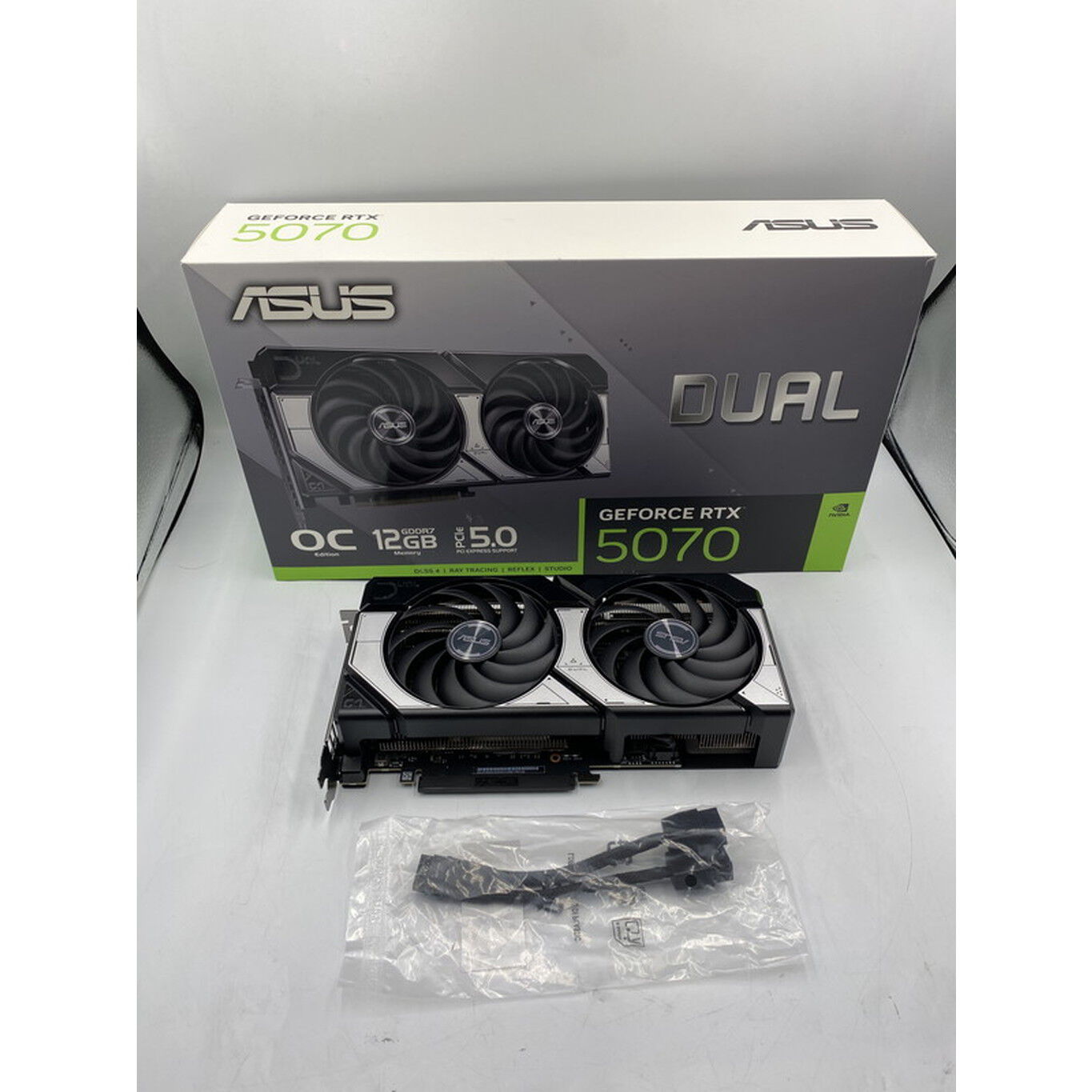 中古 ASUS DUAL-RTX5070-O12G (RTX5070 12GB) 188938 （349057