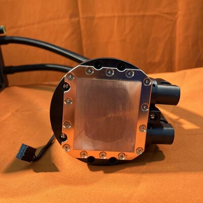 【なんば店】中古  MSI MAG CORELIQUID E240/TW(240mm ARGB 水冷) 1460024273 