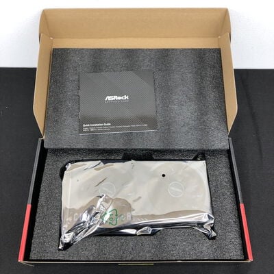 【長野稲里店】中古  ASRock RX9060XT CL 8GO(RX9060XT Challenger 8G) 179887 