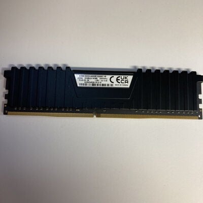 【札幌店】中古  PC4-25600 16GB デスクトップ用 140728 