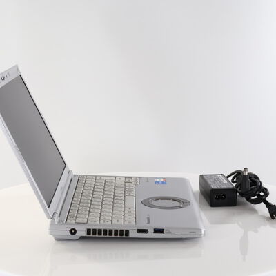 【秋葉原本店】中古  Panasonic CF-SV1REELKS(i5-1145G7/16GB/SSD256GB/W11P) 3410015833 