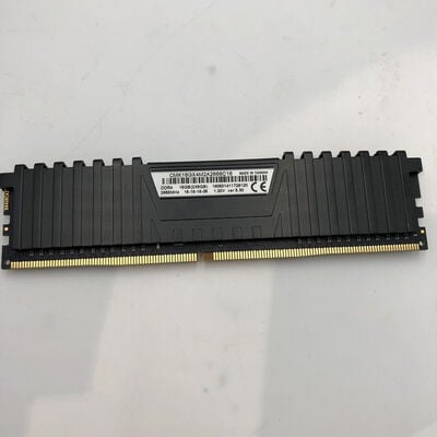 【盛岡都南店】中古  PC4-21300 8GB デスクトップ用(DDR4-2666) 126165 