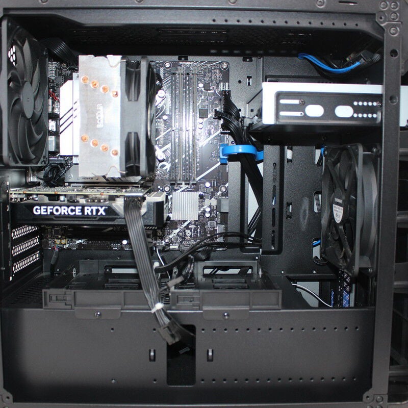 中古 THIRDWAVE GALLERIA SKM(Intel Core i5 13400F/32GB DDR4 (PC4