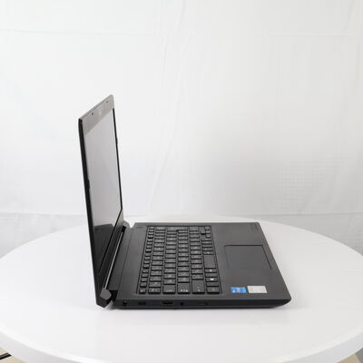 【通販センター】中古  Dynabook S73/HS A6SBHSF8D611(Intel Core i5 1135G7/8GB DDR4 (PC4)/SSD256GB/なし/オンボード/13.3/1920x1080/Wi-Fi/W11H64 MAR) 200753 