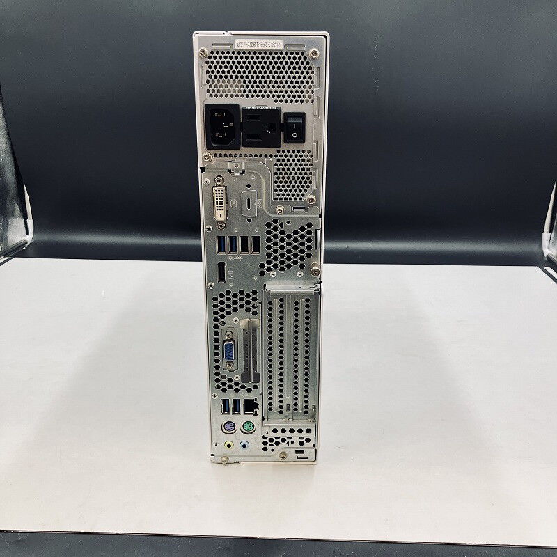 中古 Fujitsu ESPRIMO D588/BX(i5 9500/8GB/SSD256GB/W11P) 5370001316