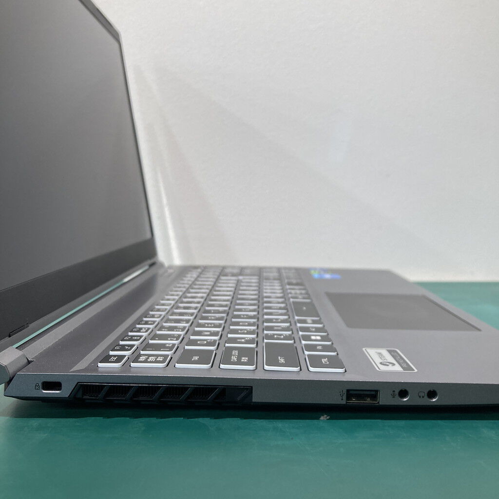 中古 raytrek R5-RL6(i7-13700HX/32GB/SSD1TB/RTX4060 8GB/13.3 FHD